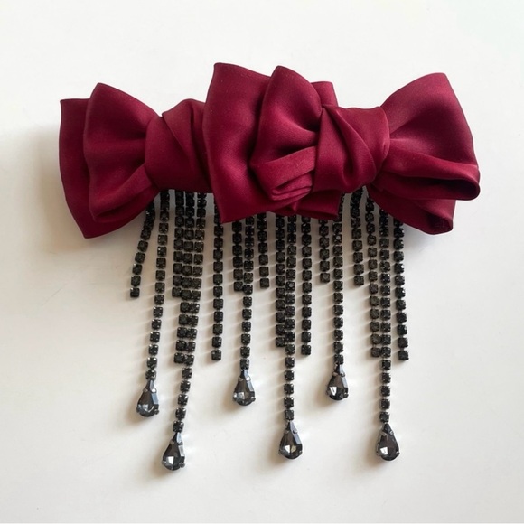 Free people Dreamin of the past 2 satin bow barrettes w/ fringe rhinestones NWT - Picture 5 of 13